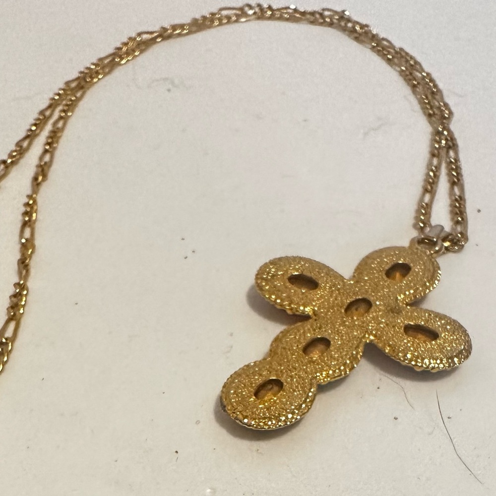 Cross - Picture 4 of 4